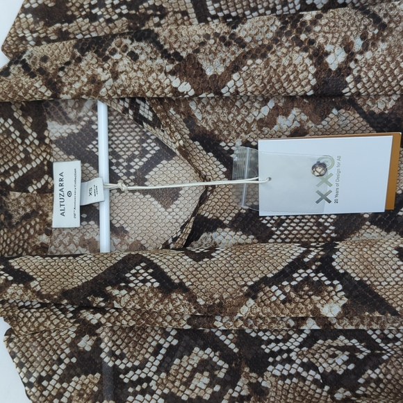 ALTAZURRA for Target | Python Print Blouse - Picture 5 of 7